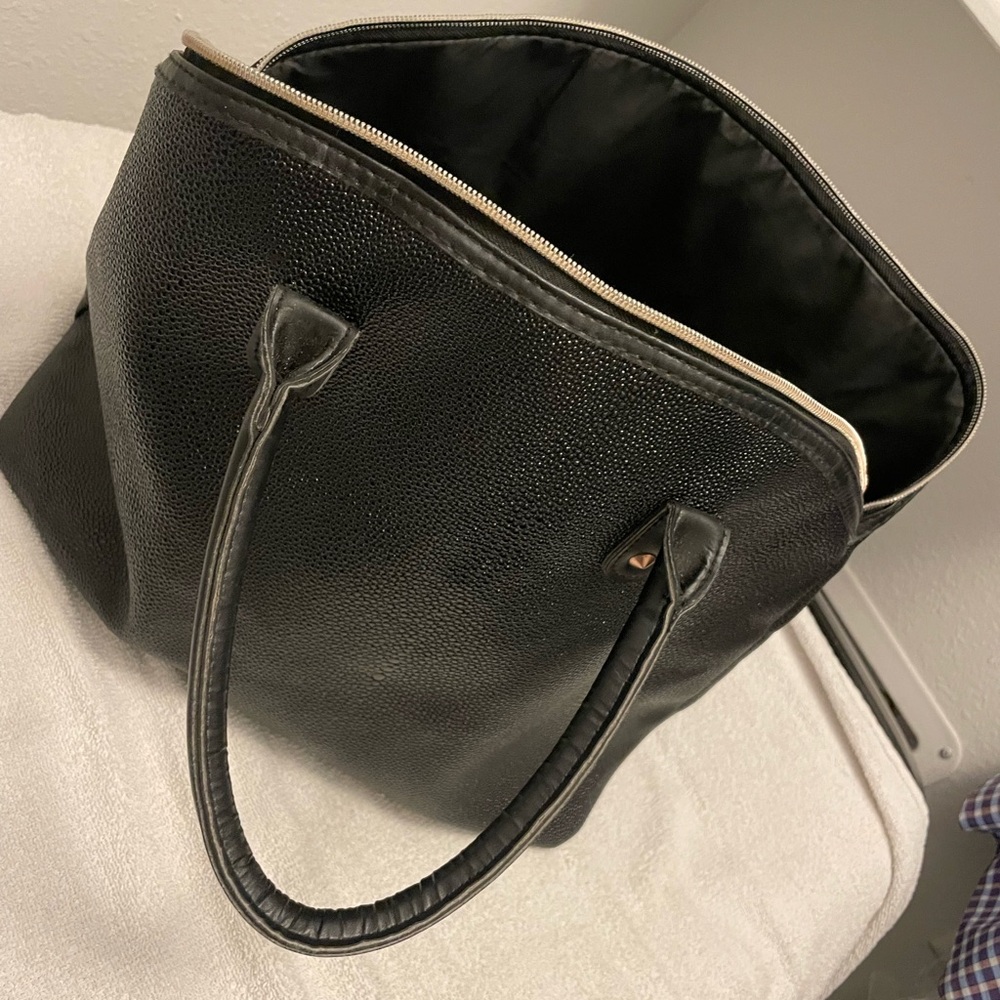Elegant Black Leather Tote Bag